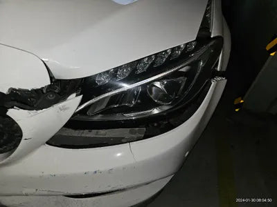 2018 Mercedes-Benz C 200 VIN: