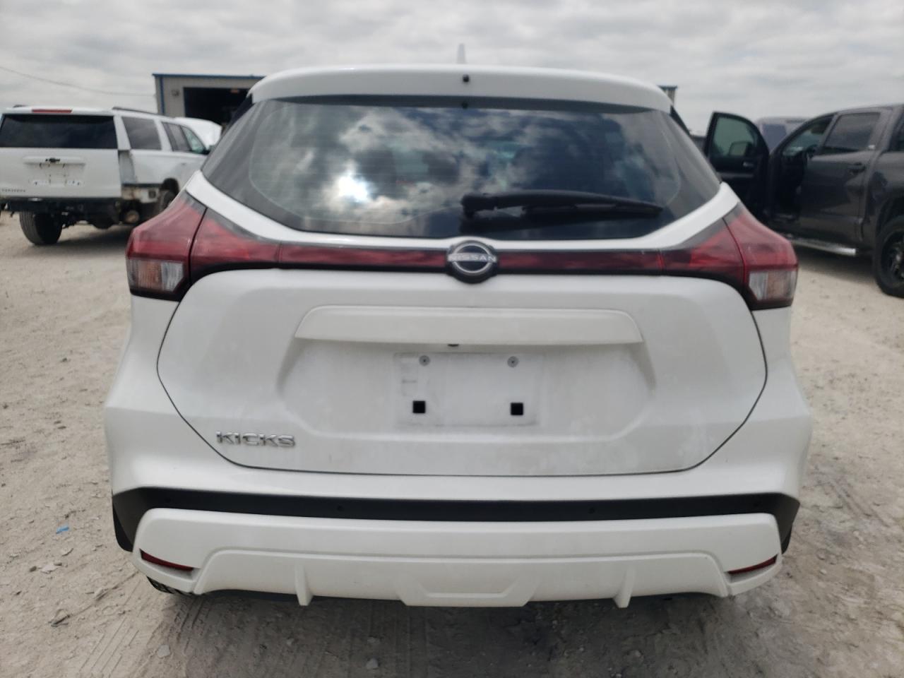 2023 NISSAN KICKS S VIN:3N1CP5BV5PL540541