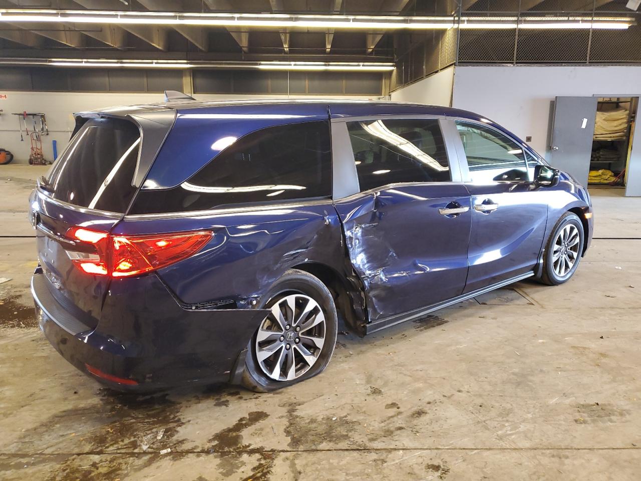 2022 HONDA ODYSSEY EXL VIN:5FNRL6H7XNB049007