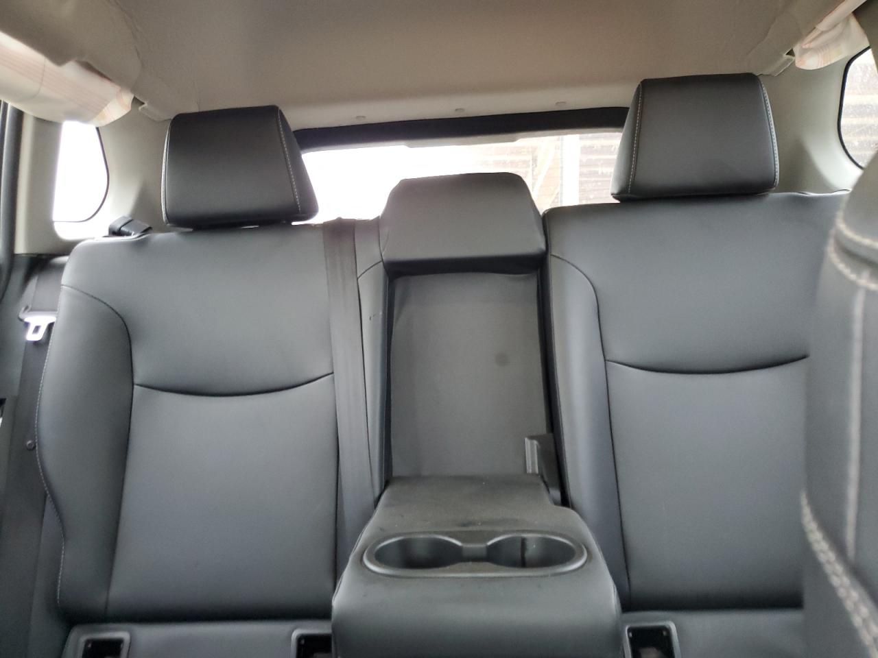 2022 TOYOTA COROLLA CROSS XLE VIN:7MUEAAAG7NV017134