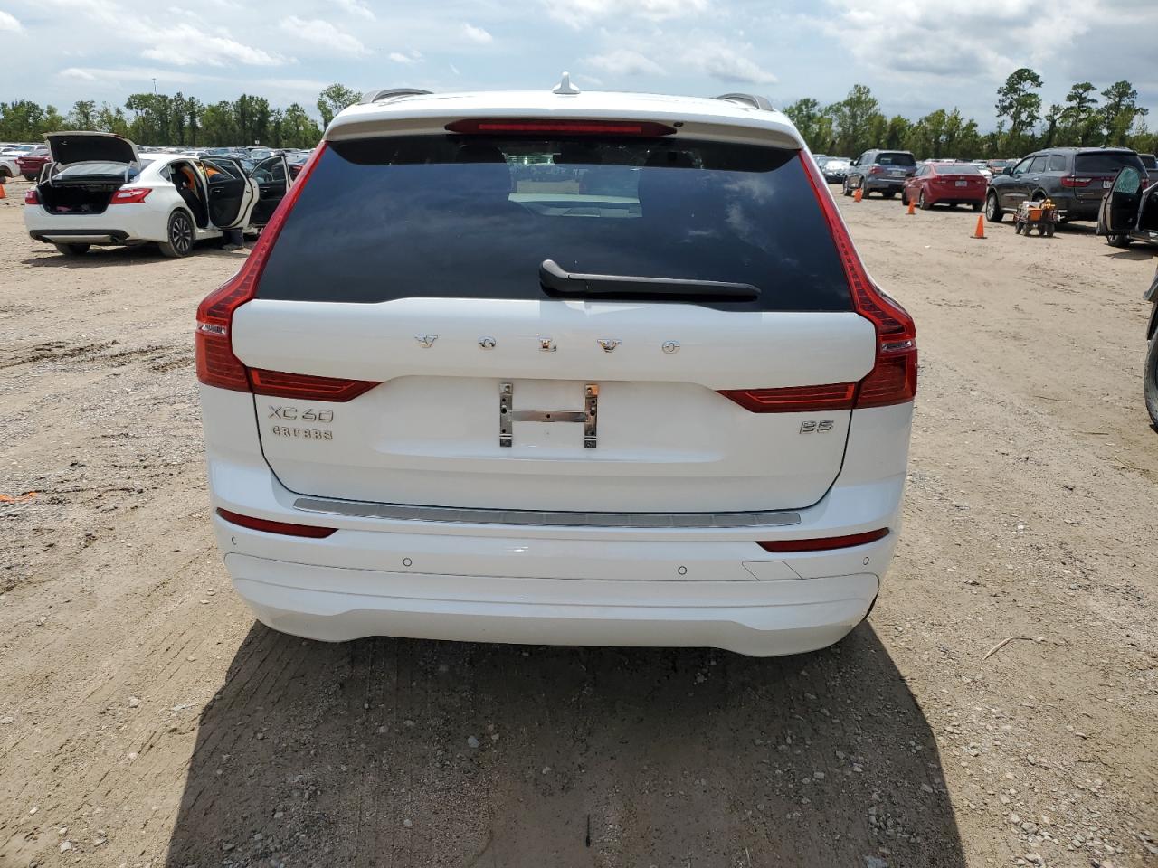 2022 VOLVO XC60 B5 MOMENTUM VIN:YV4L12DKXN1091794