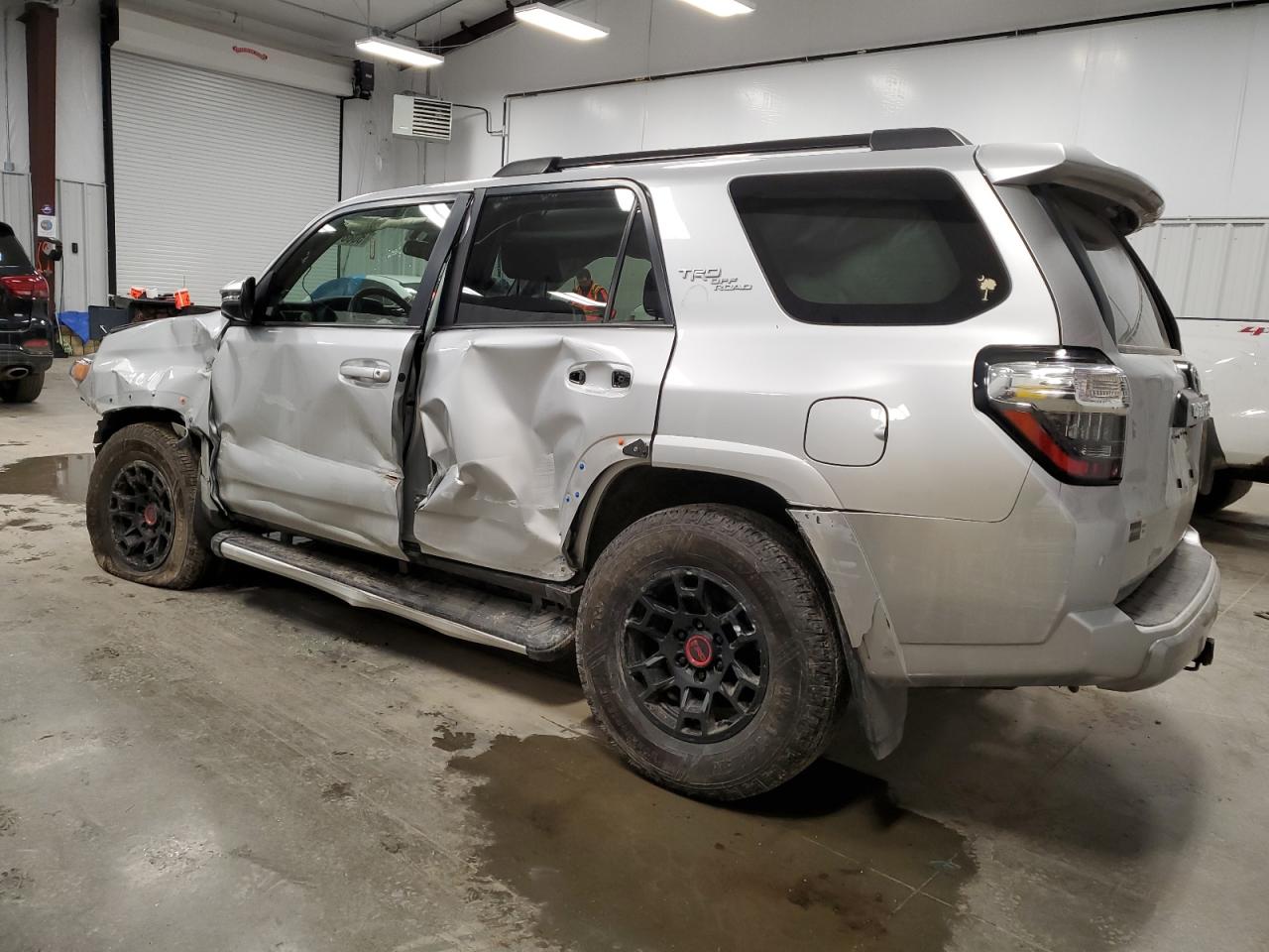 2022 TOYOTA 4RUNNER SR5 PREMIUM VIN:JTERU5JR9N5984163