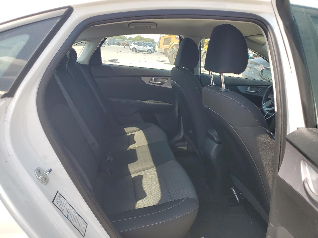 2022 KIA FORTE FE VIN:3KPF24AD2NE451748
