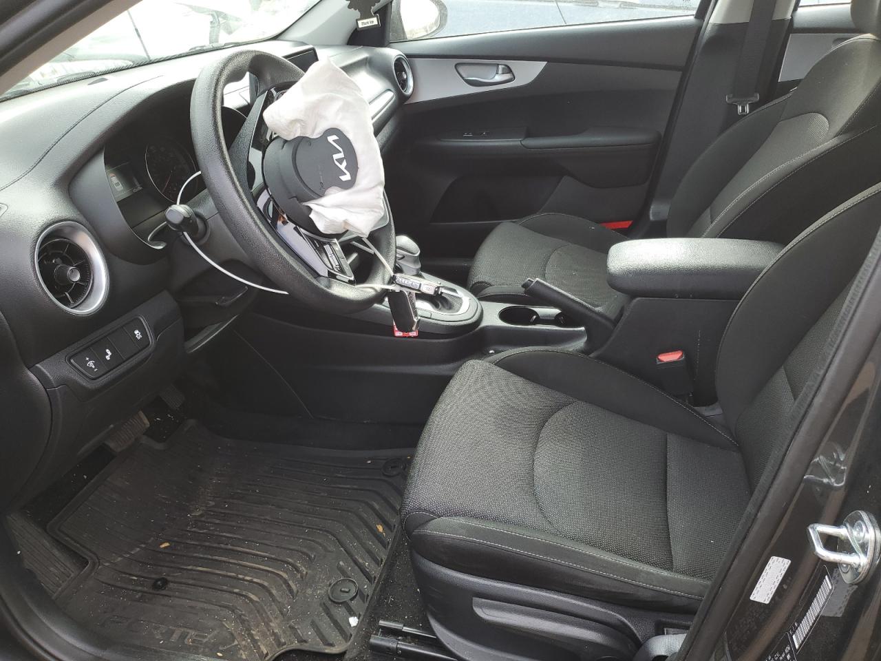 2024 KIA FORTE LX VIN:3KPF24AD1RE738746