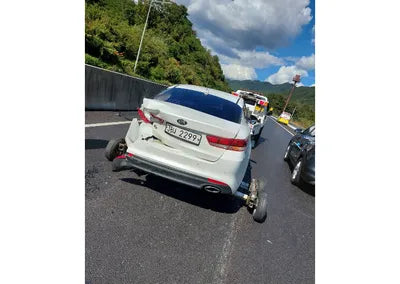 2017 Kia K5 109KMKNAGS411BHA1 VIN:109KMKNAGS411BHA1