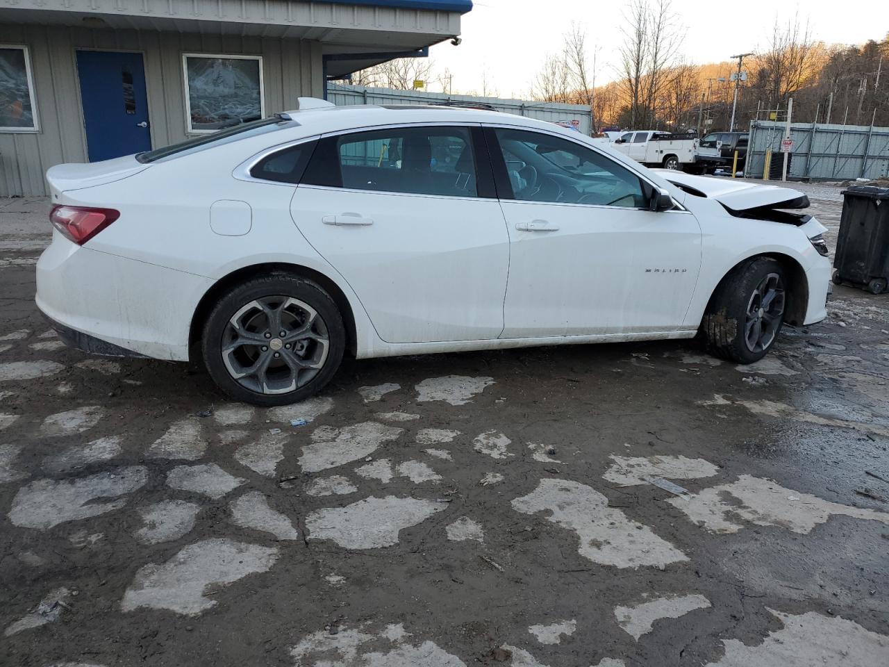 2022 CHEVROLET MALIBU LT VIN:1G1ZD5ST5NF159948