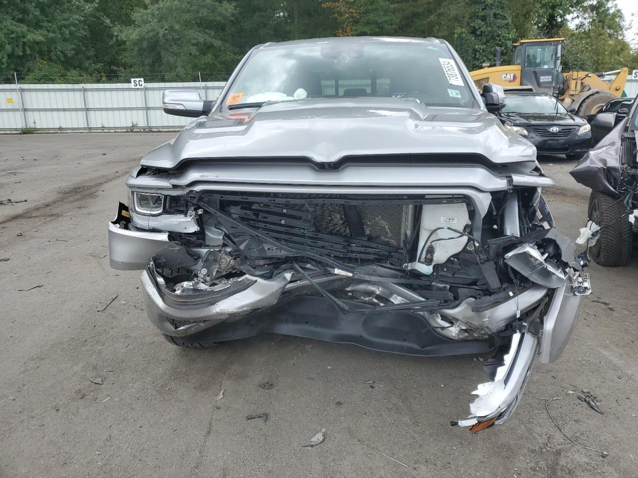 2022 RAM 1500 LARAMIE VIN:1C6SRFRT6NN429742