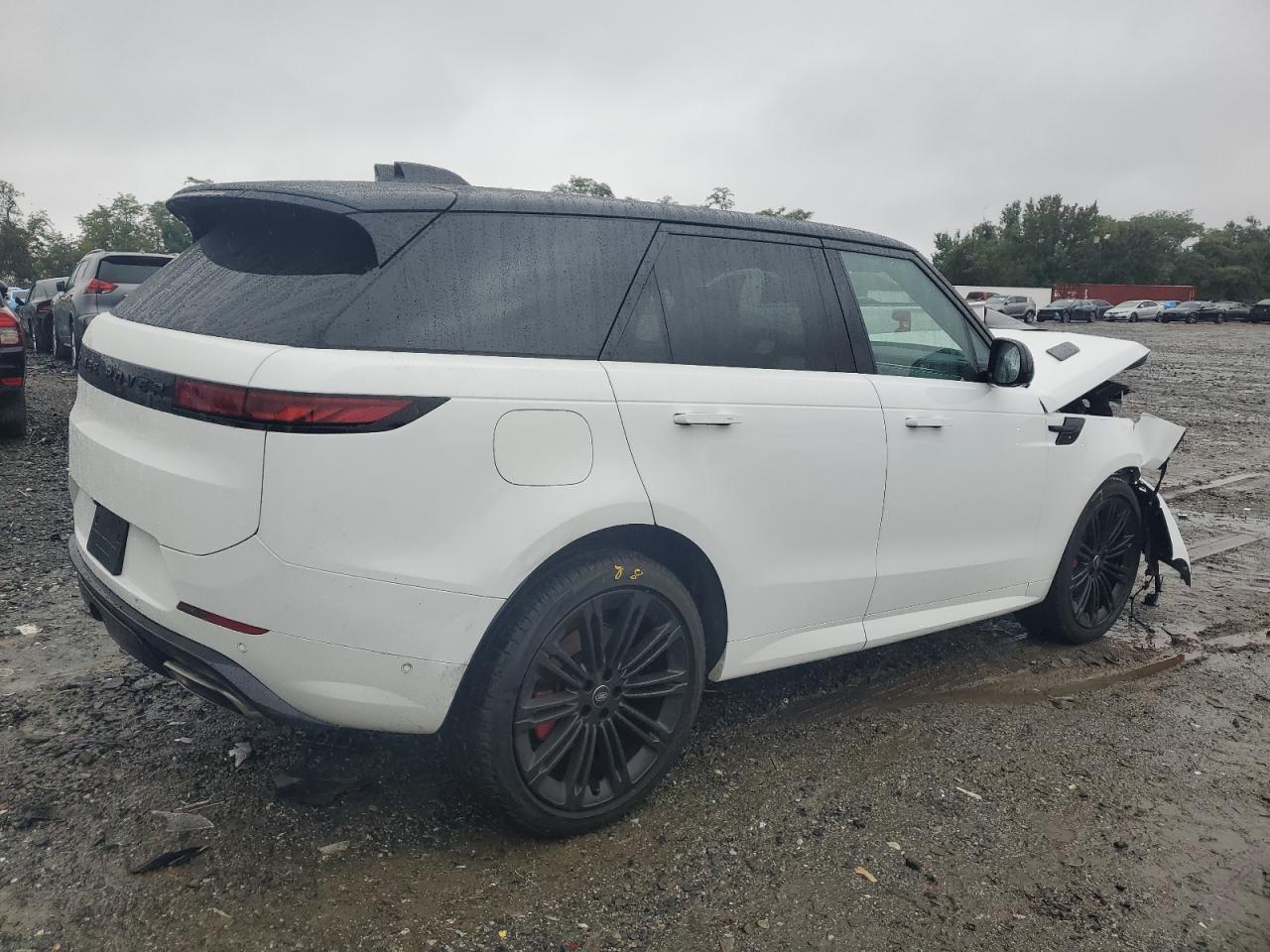 2024 LAND ROVER RANGE ROVER SPORT DYNAMIC SE VIN:SAL1L9FU0RA186813