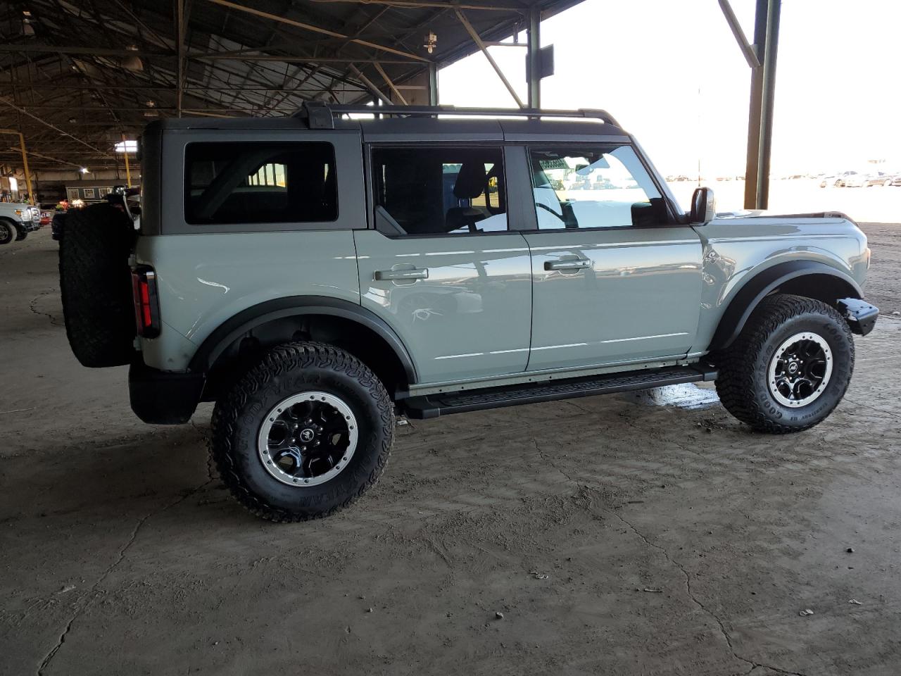 2022 FORD BRONCO BASE VIN:1FMEE5DP0NLA76847