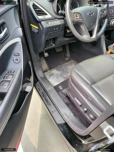2016 Hyundai Santa FE KMHSW81UBGU645998 VIN:KMHSW81UBGU645998