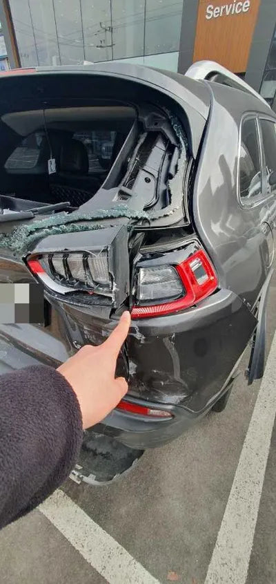 2021 Jeep Cherokee VIN: