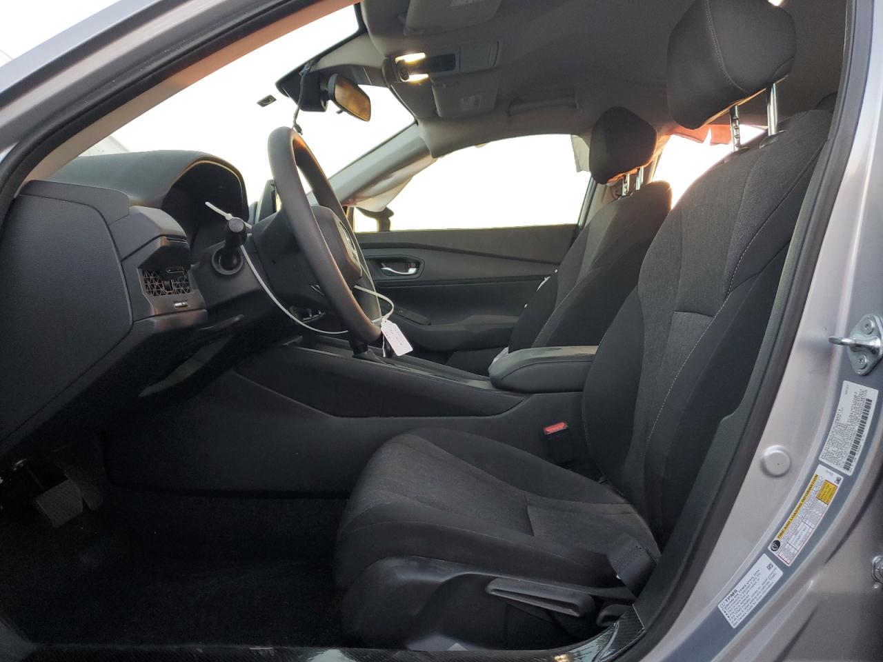 2023 HONDA ACCORD LX VIN:1HGCY1F28PA043849