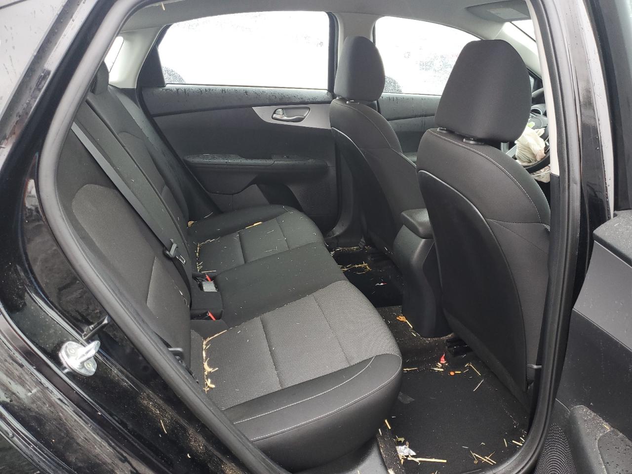 2022 KIA FORTE FE VIN:3KPF24AD4NE503302