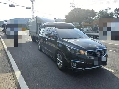 2017 Kia Carnival VIN: