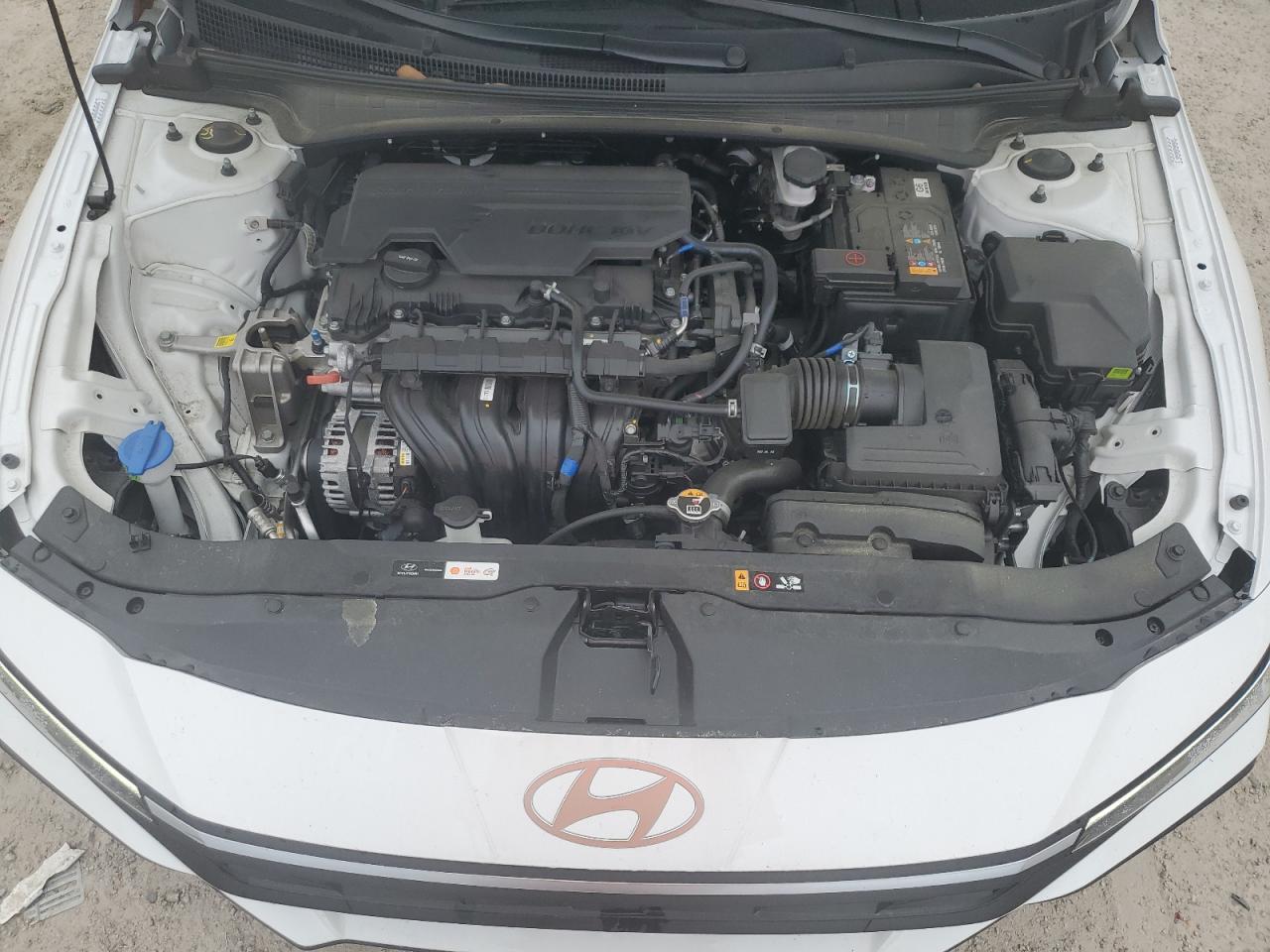 2024 HYUNDAI ELANTRA SEL VIN:KMHLM4DG7RU682618