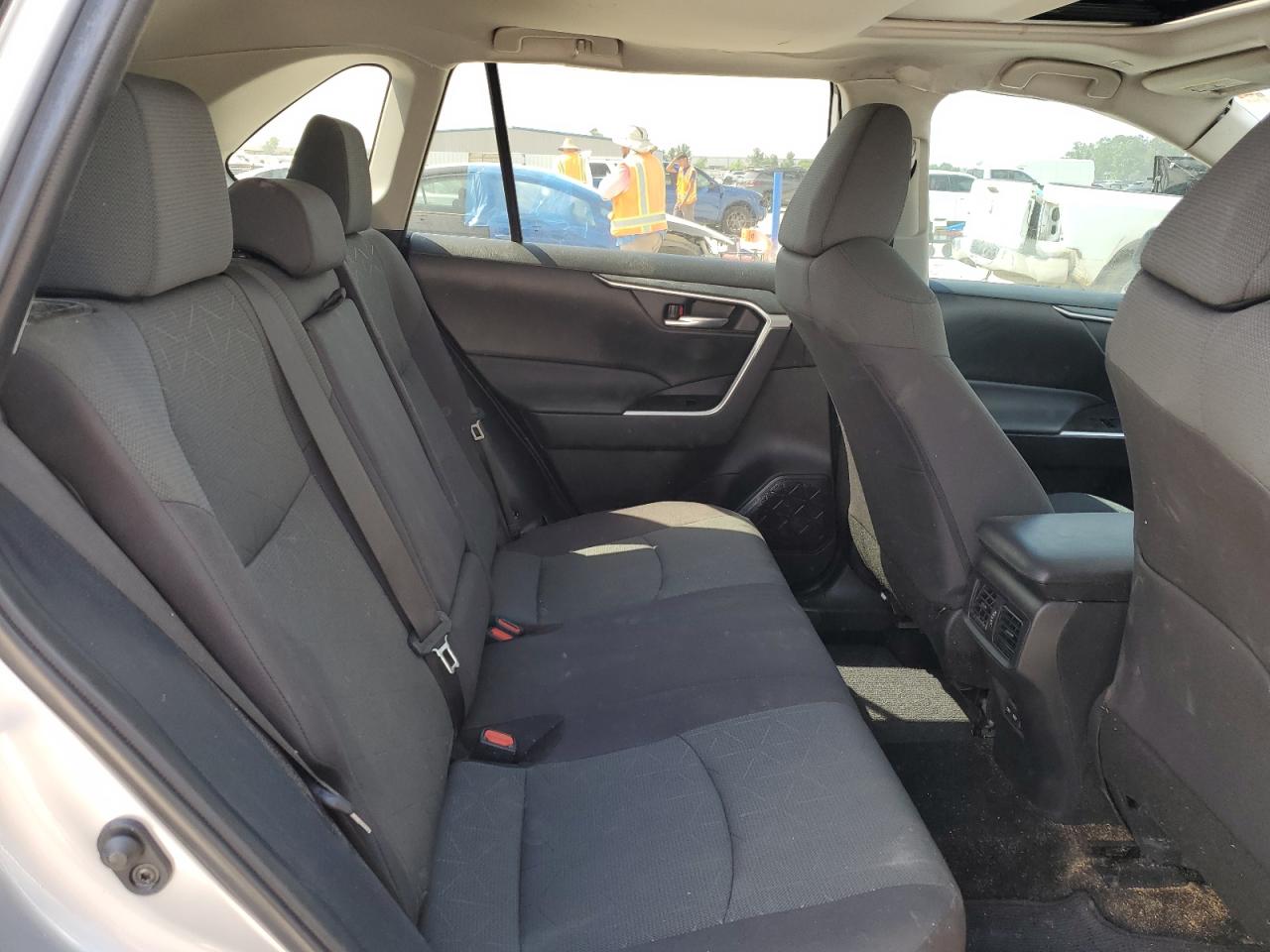 2024 TOYOTA RAV4 XLE VIN:2T3W1RFV5RC270513