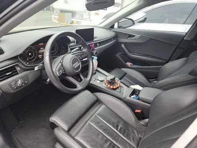 2018 Audi A4 WAUZZZF43JA167697 VIN:WAUZZZF43JA167697