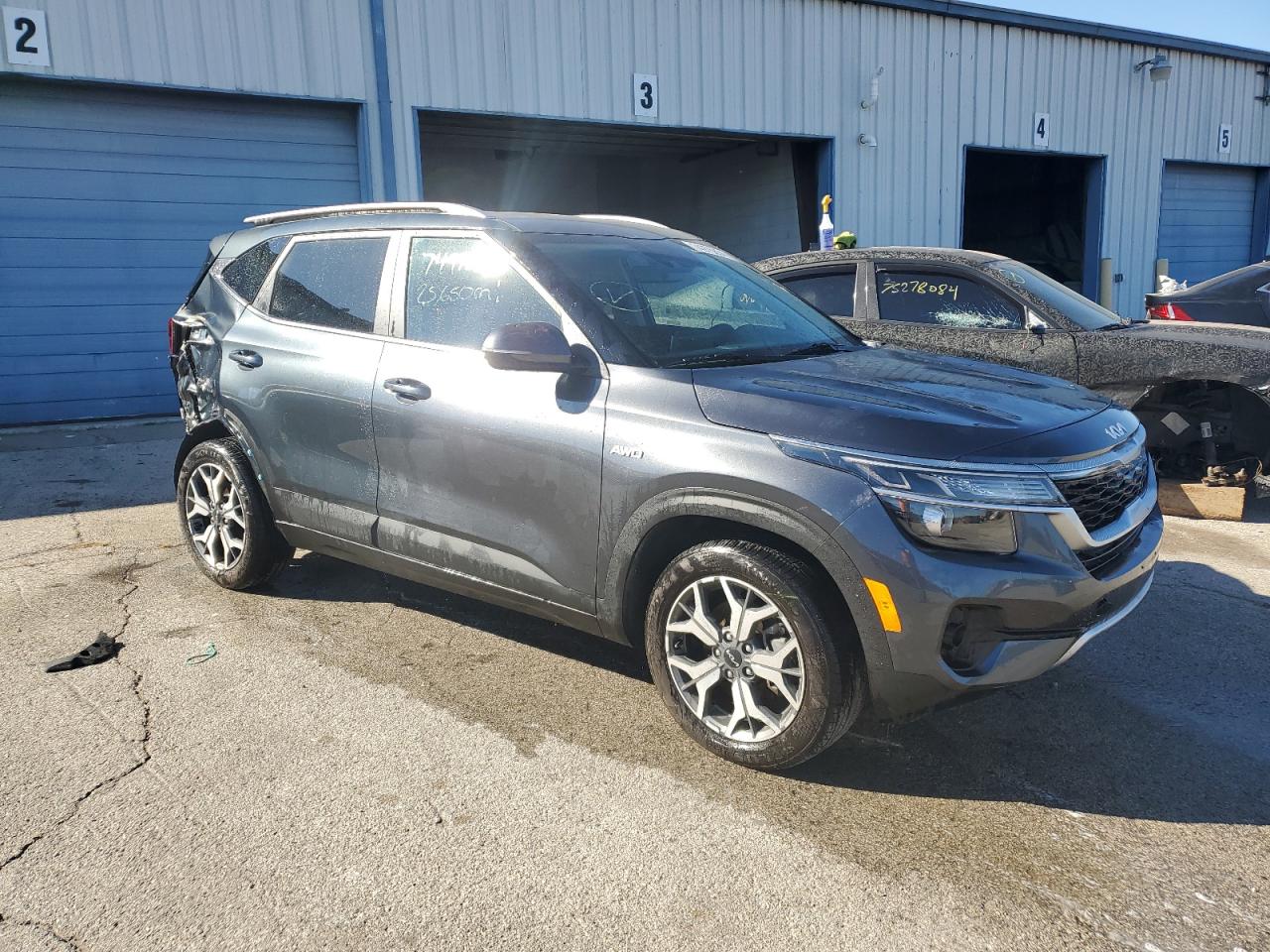 2023 KIA SELTOS EX VIN:KNDERCAA7P7440772