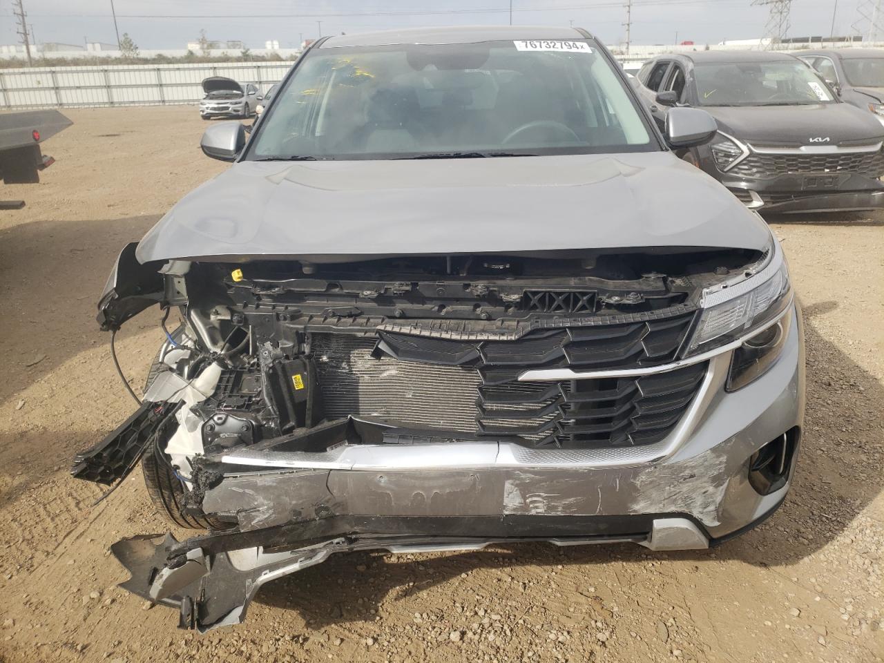 2024 KIA SELTOS LX VIN:KNDEPCAAXR7541393