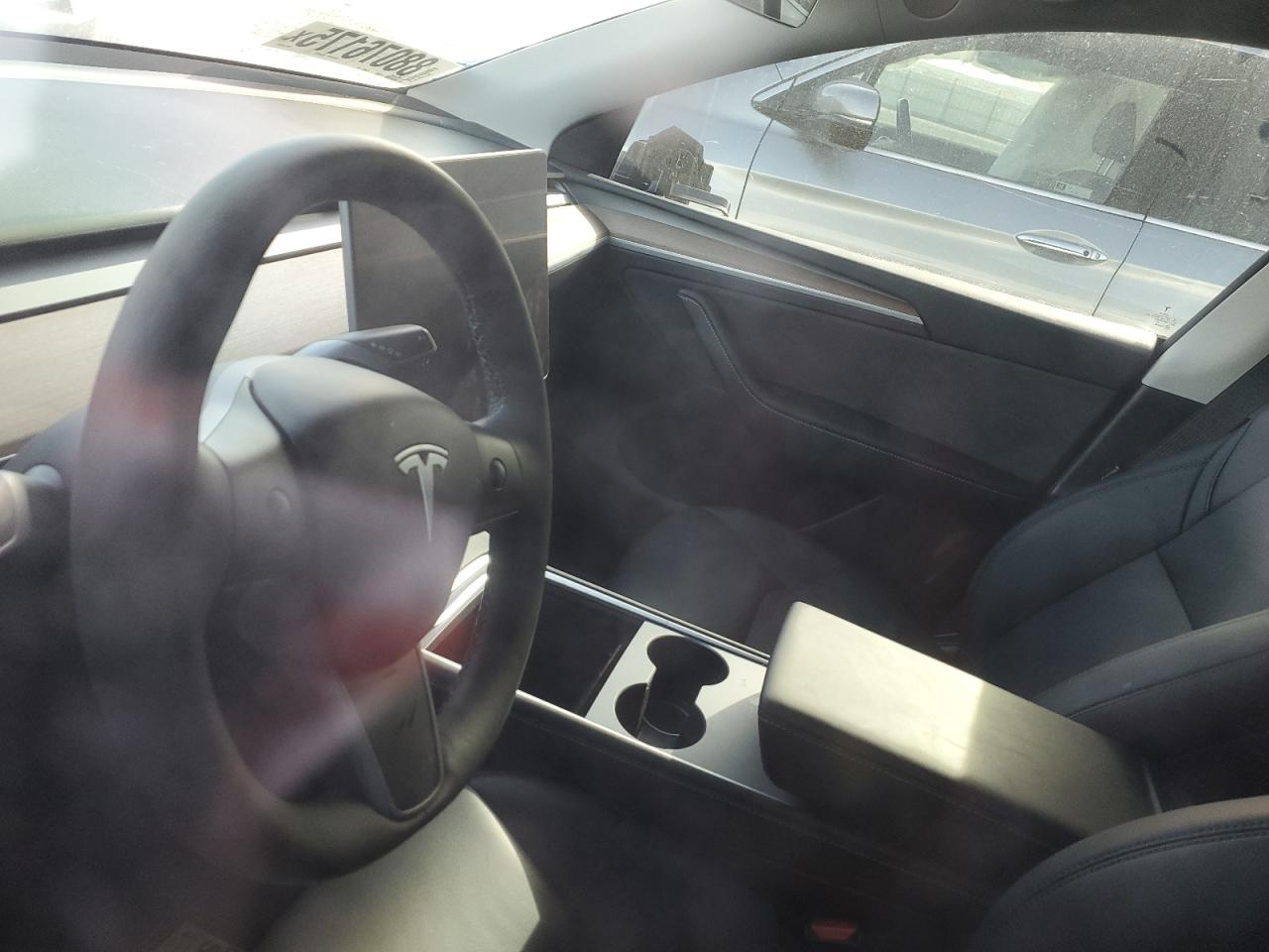 2023 TESLA MODEL Y  VIN:7SAYGDEE2PA115401