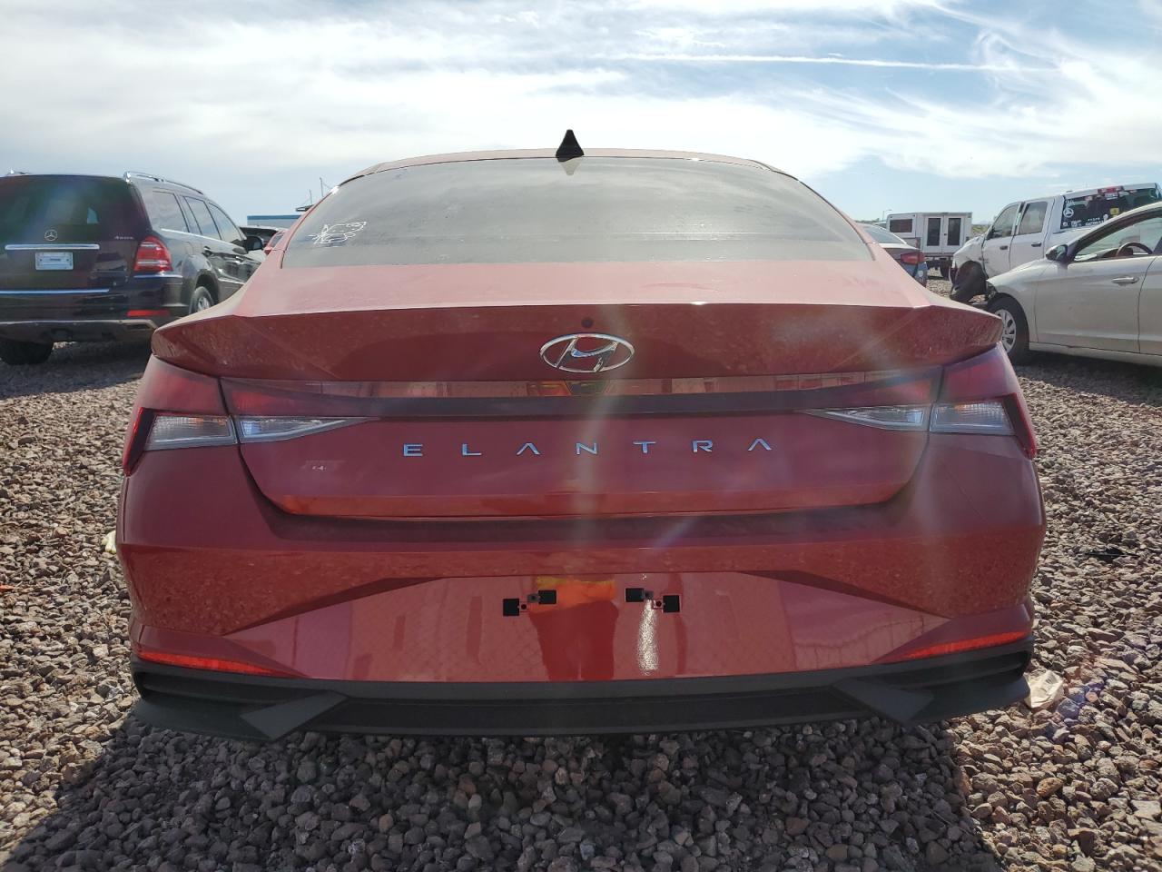 2023 HYUNDAI ELANTRA SEL VIN:KMHLS4AG0PU465970
