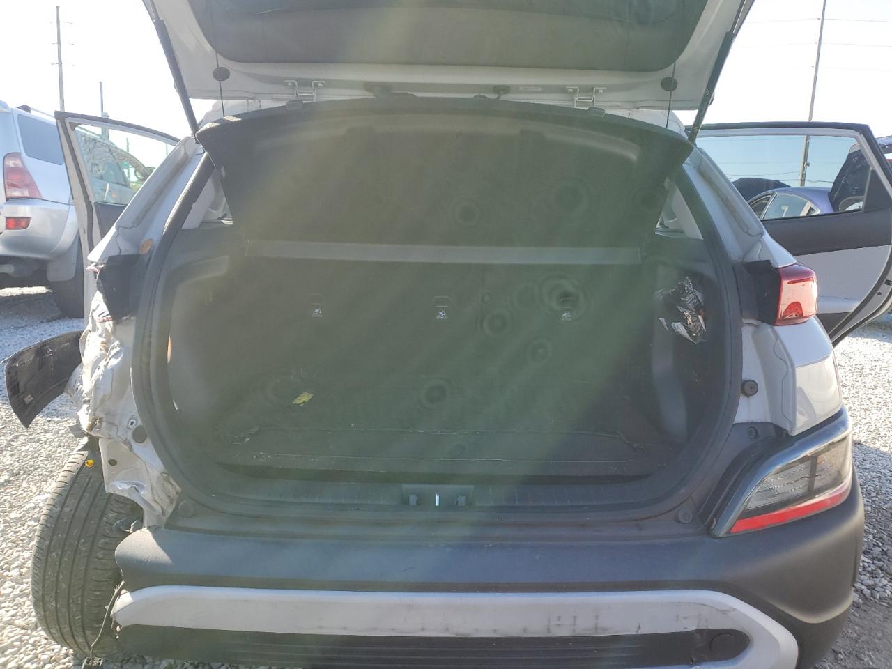 2022 HYUNDAI KONA SEL VIN:KM8K32AB8NU907750