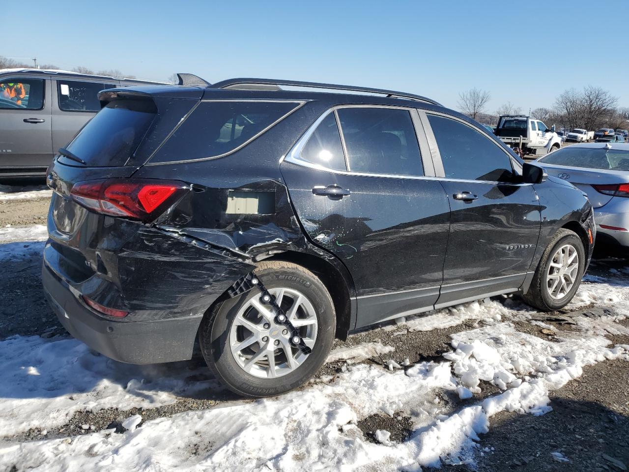 2022 CHEVROLET EQUINOX LT VIN:3VWC57BU1KM265482