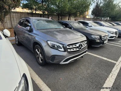 2018 Mercedes-Benz GLA 220 VIN: