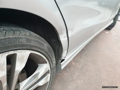 2015 Mercedes-Benz CLA 200 WDDSJ0JB9FN199914 VIN:WDDSJ0JB9FN199914