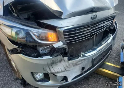 2015 Kia Carnival VIN: