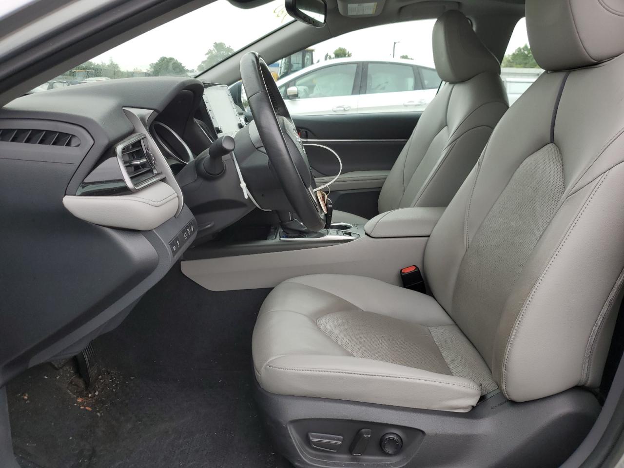 2022 TOYOTA CAMRY XLE VIN:4T1F31AKXNU574169