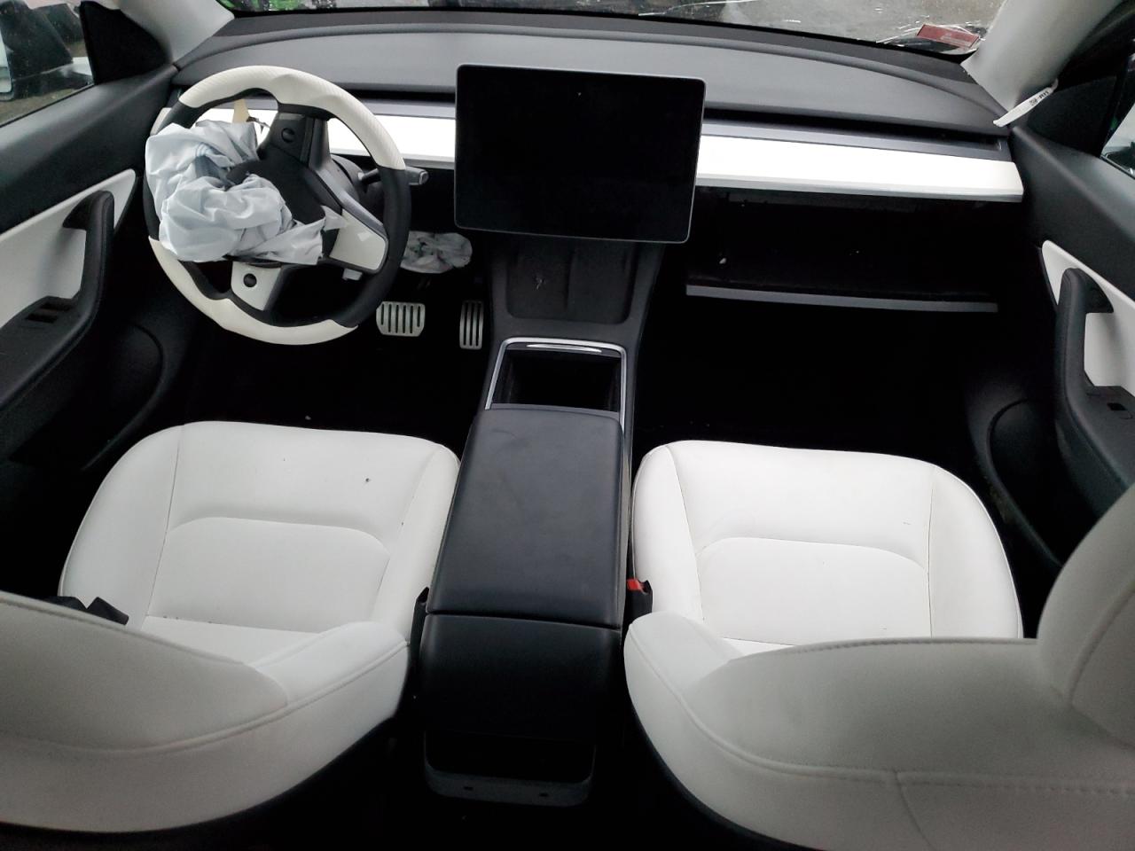 2022 TESLA MODEL Y  VIN:7SAYGDEFXNF441827
