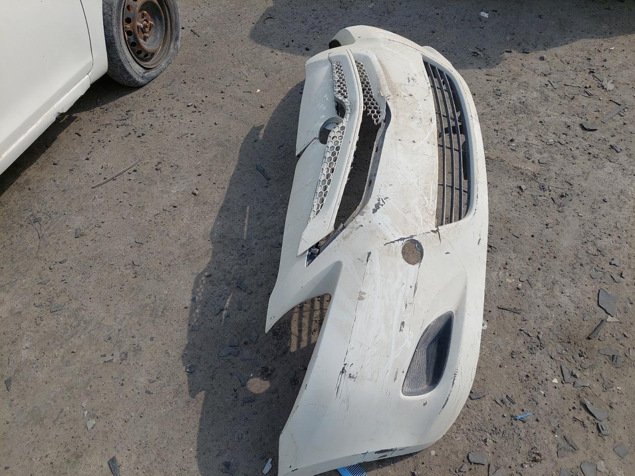 2008 TOYOTA YARIS VIN:JTDBW923881******