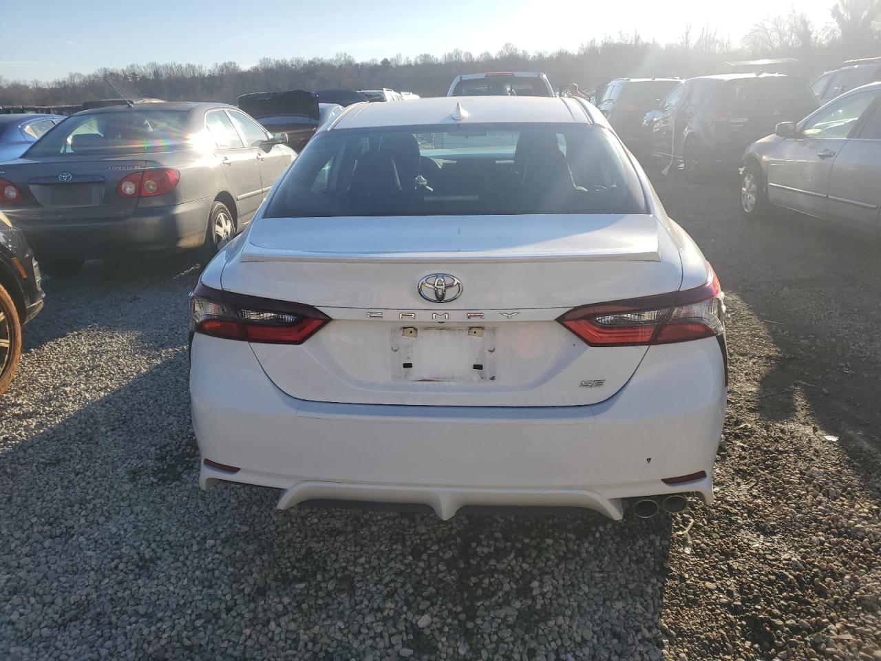 2022 TOYOTA CAMRY SE VIN:4T1G11AK8NU708607