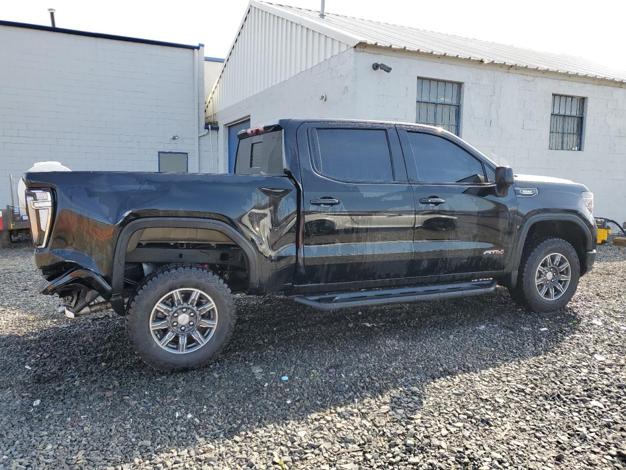 2024 GMC SIERRA K1500 AT4 VIN:3GTUUEE84RG241845