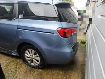 2015 Kia Carnival VIN: