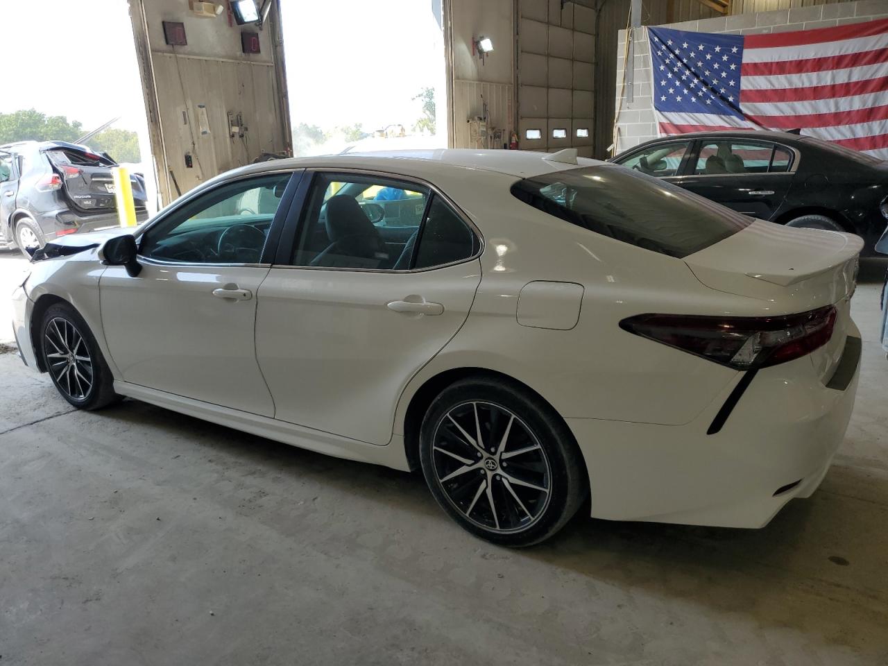2022 TOYOTA CAMRY SE VIN:4T1T11AK9NU698698