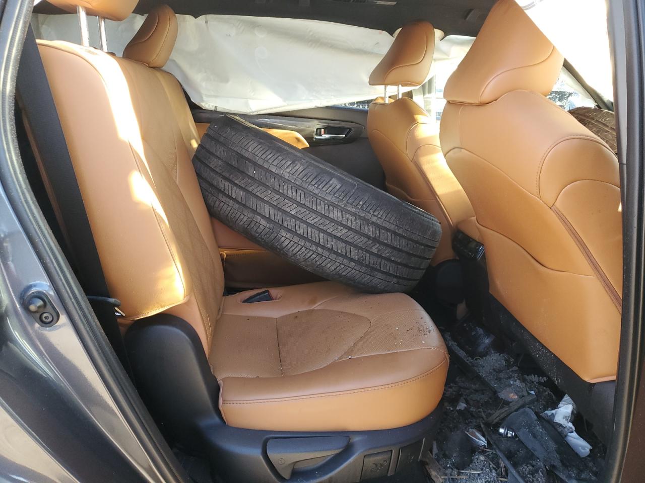 2022 TOYOTA HIGHLANDER PLATINUM VIN:5TDFZRBH0NS161461