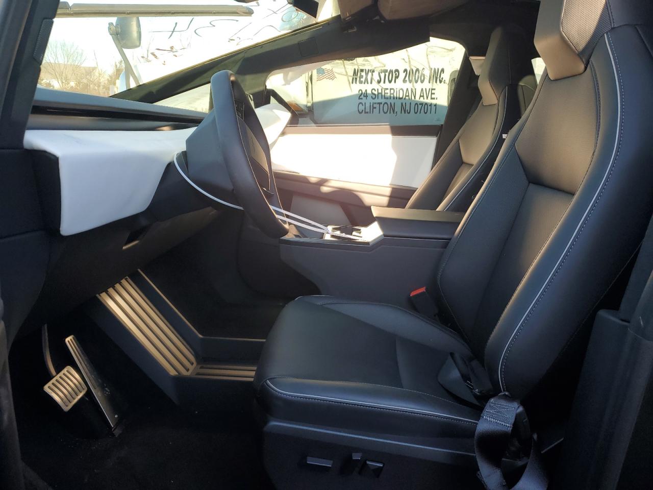 2024 TESLA CYBERTRUCK VIN:7G2CEHED1RA014894