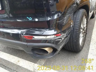 2015 Porsche Cayenne VIN: