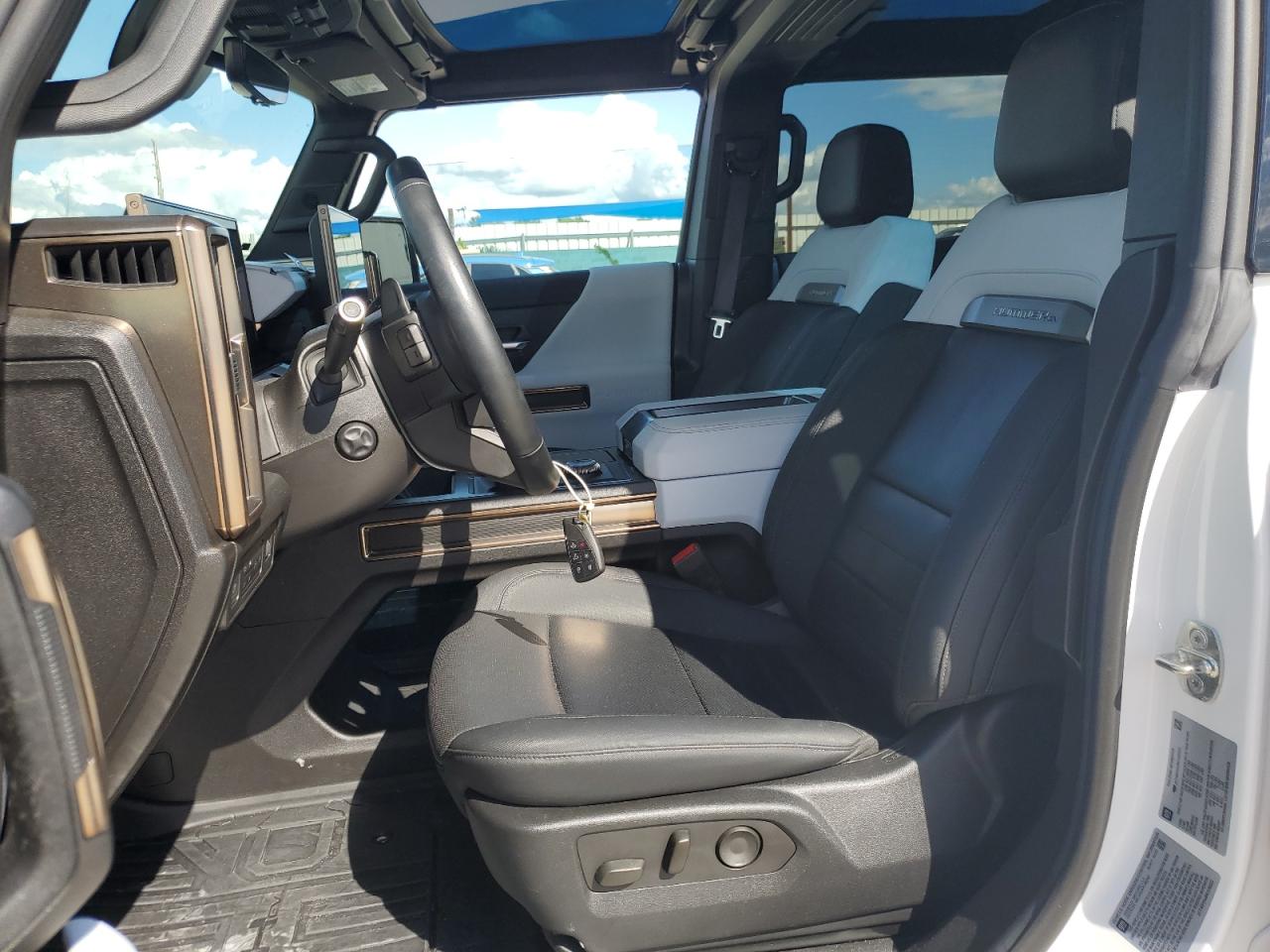 2022 GMC HUMMER PICKUP EDITION 1 VIN:1GT40FDA4NU100223