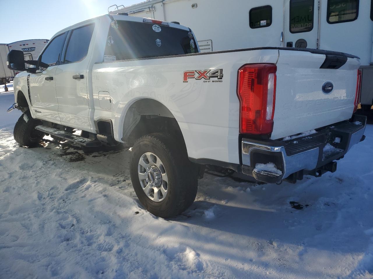 2023 FORD F250 SUPER DUTY VIN:5N1AR2MN8DC625192