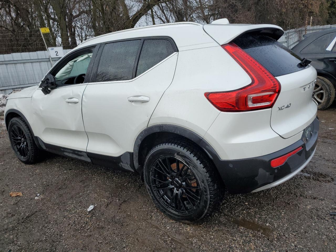 2023 VOLVO XC40 PLUS VIN:YV4L12UNXP2931564