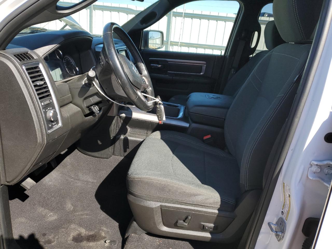 2022 RAM 1500 CLASSIC SLT VIN:1C6RR7GG1NS122930