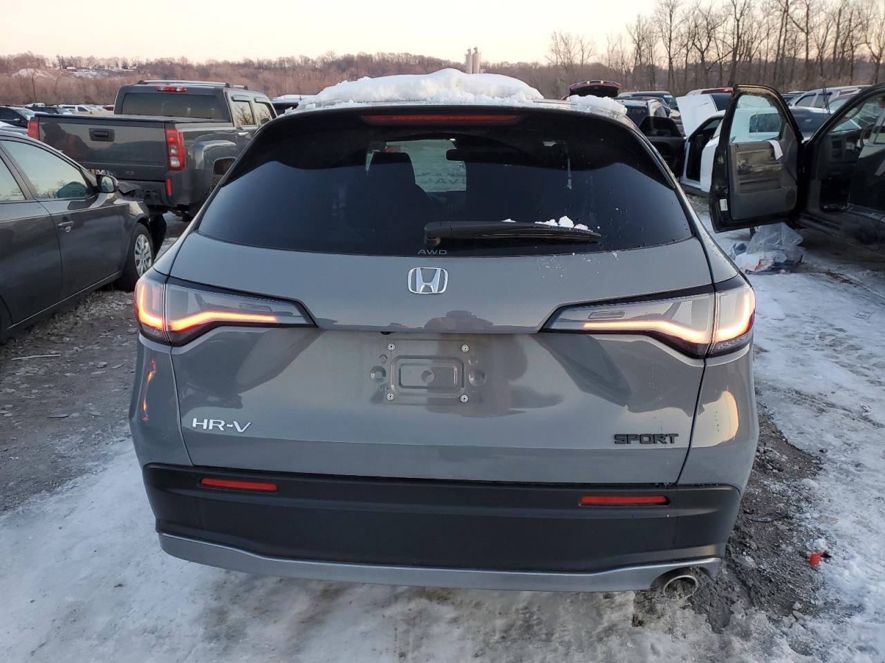 2024 HONDA HR-V SPORT VIN:3CZRZ2H58RM772016
