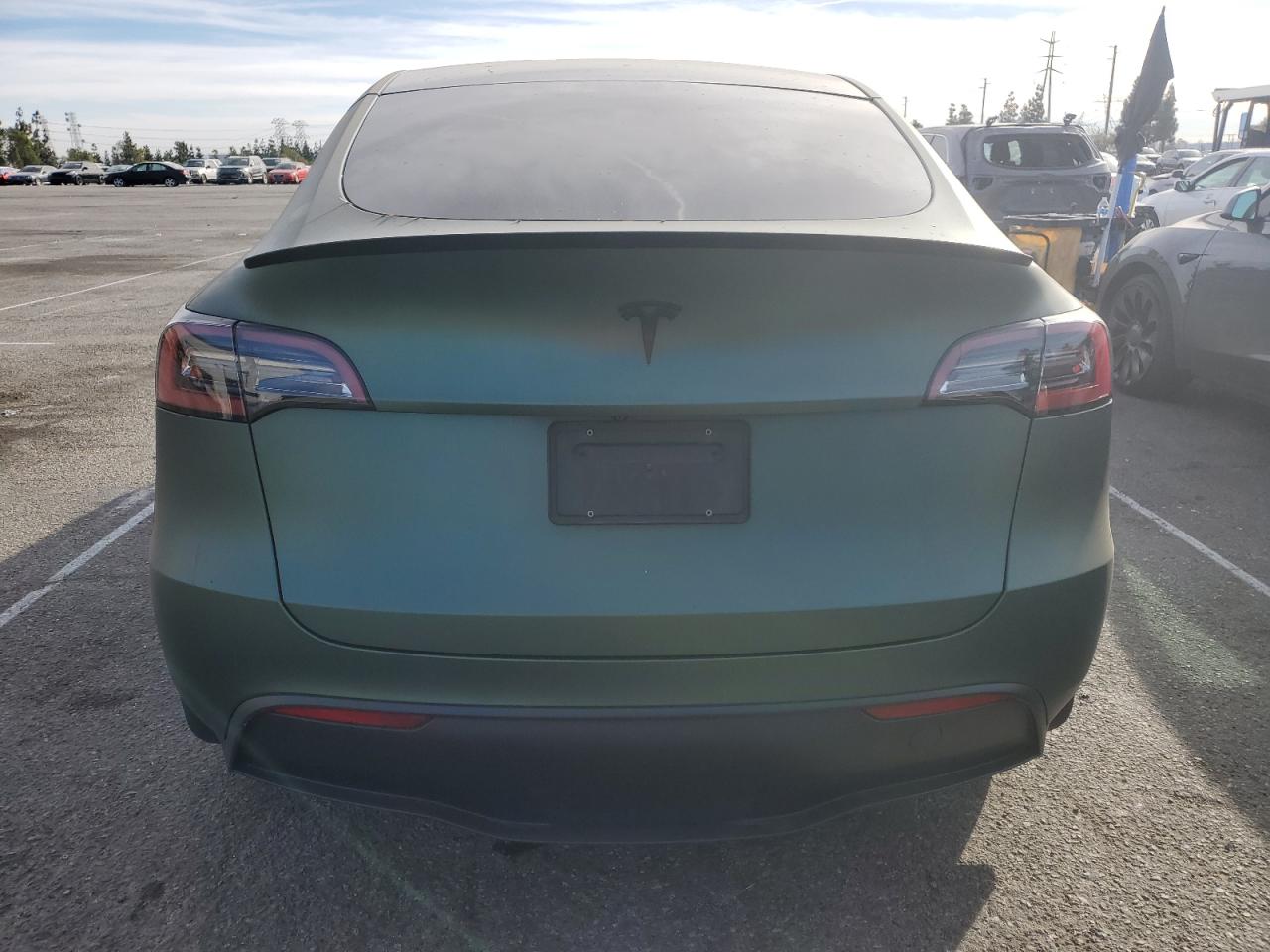 2022 TESLA MODEL Y  VIN:7SAYGDEE3NF351619