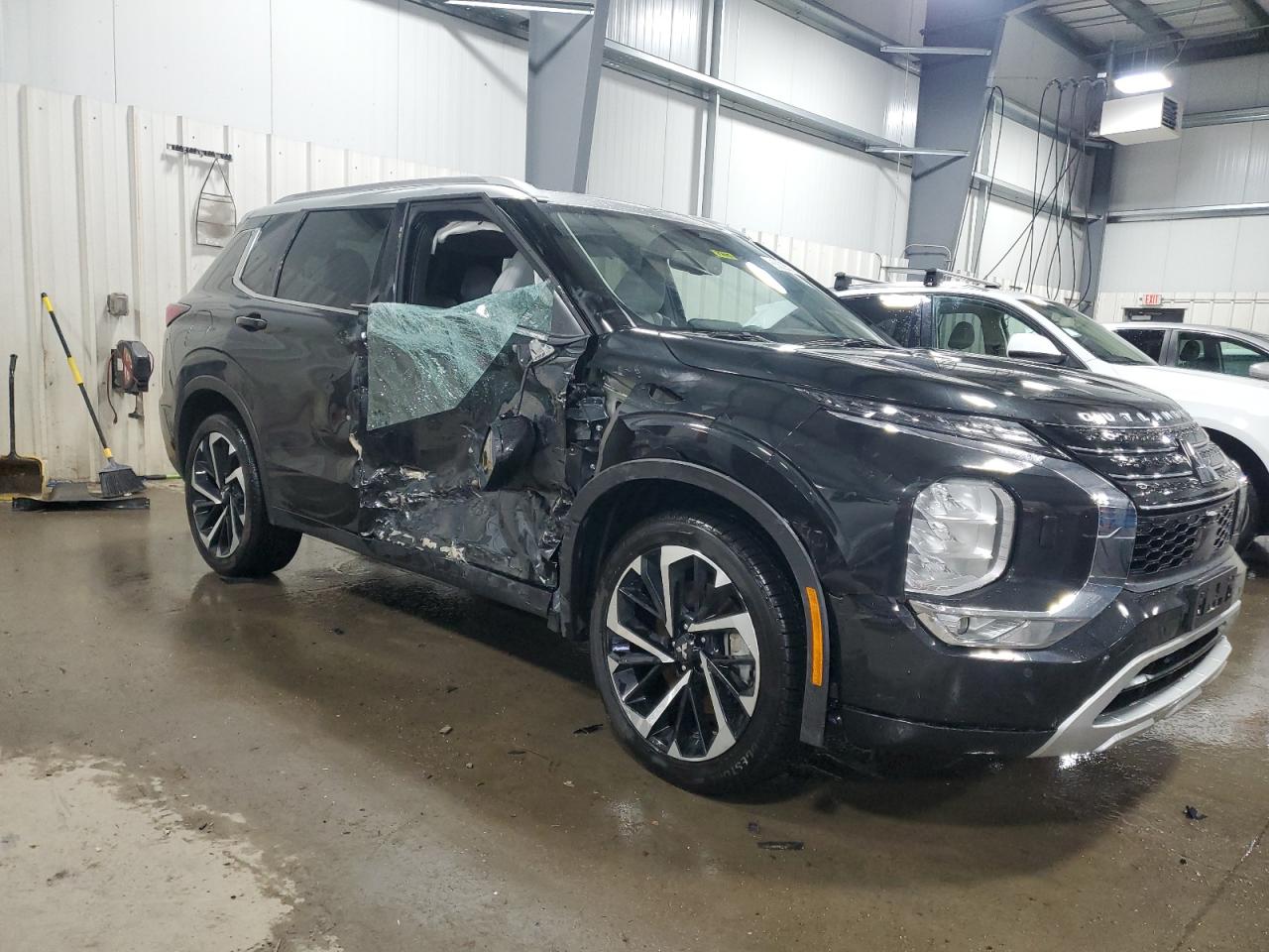 2024 MITSUBISHI OUTLANDER SEL VIN:JA4J4WA88RZ034822