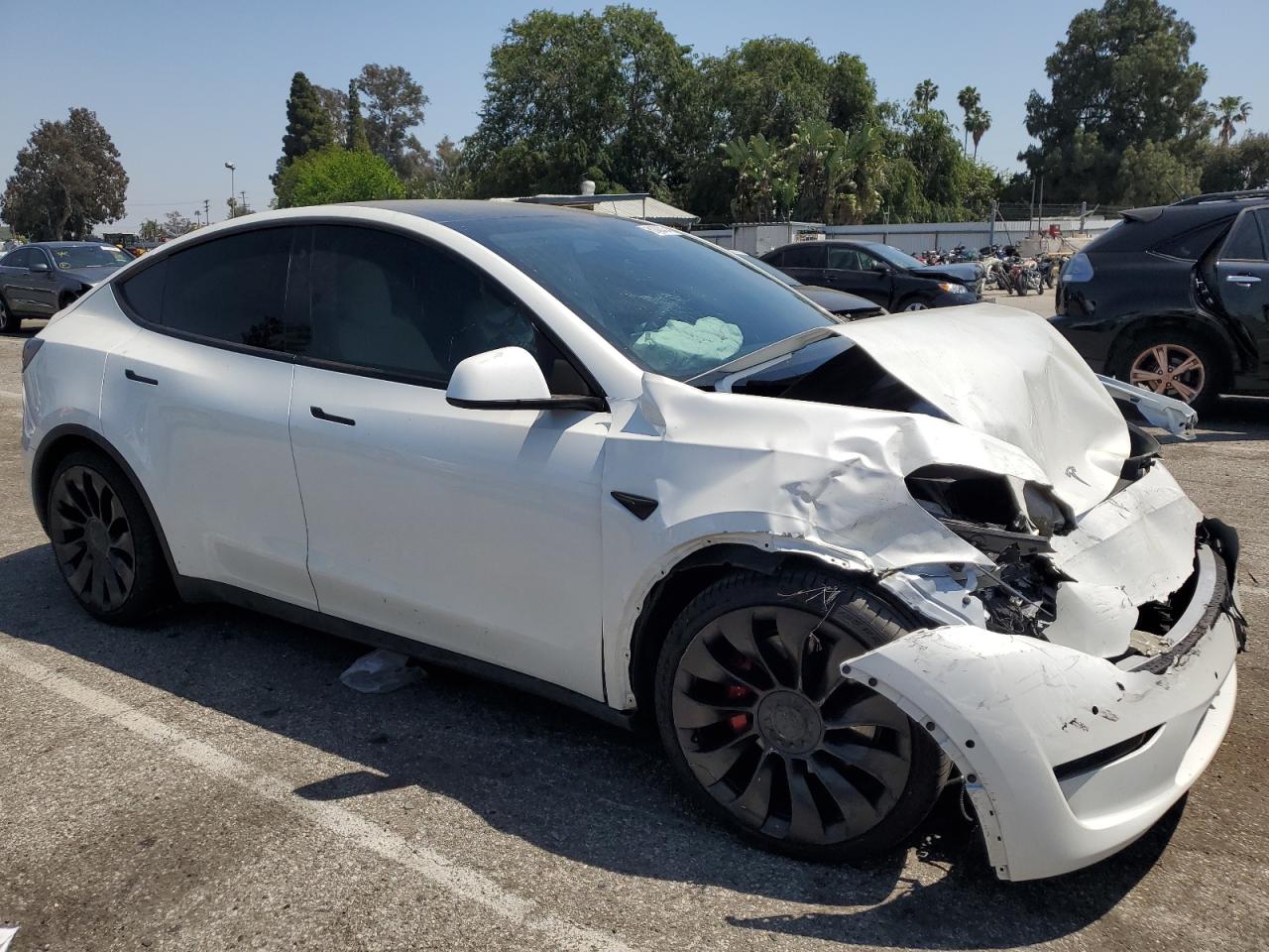 2022 TESLA MODEL Y  VIN:7SAYGDEF2NF488253