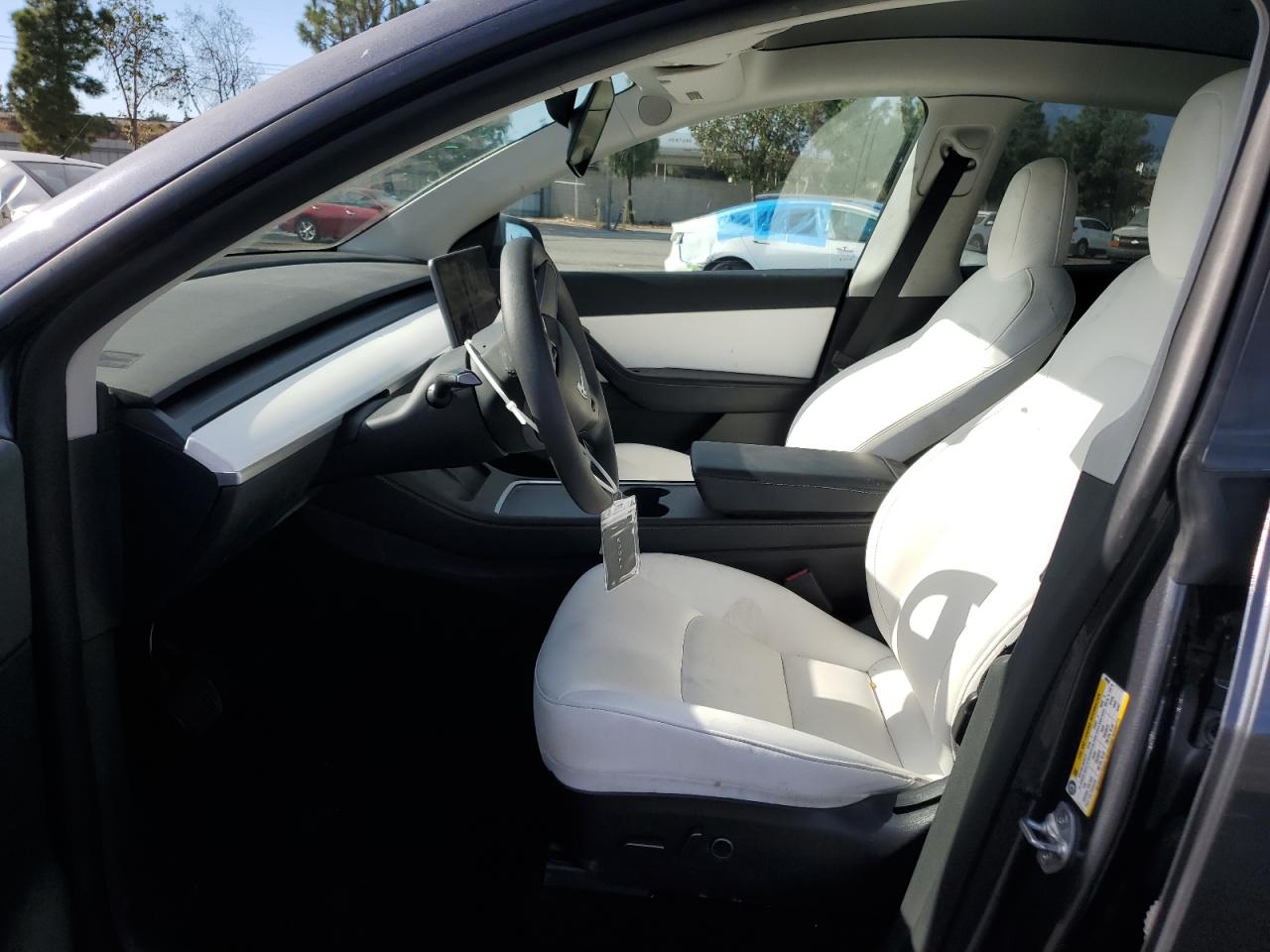 2022 TESLA MODEL Y  VIN:7SAYGAEE8NF409285