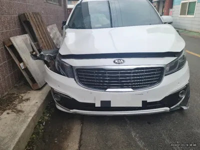 2015 Kia Carnival VIN: